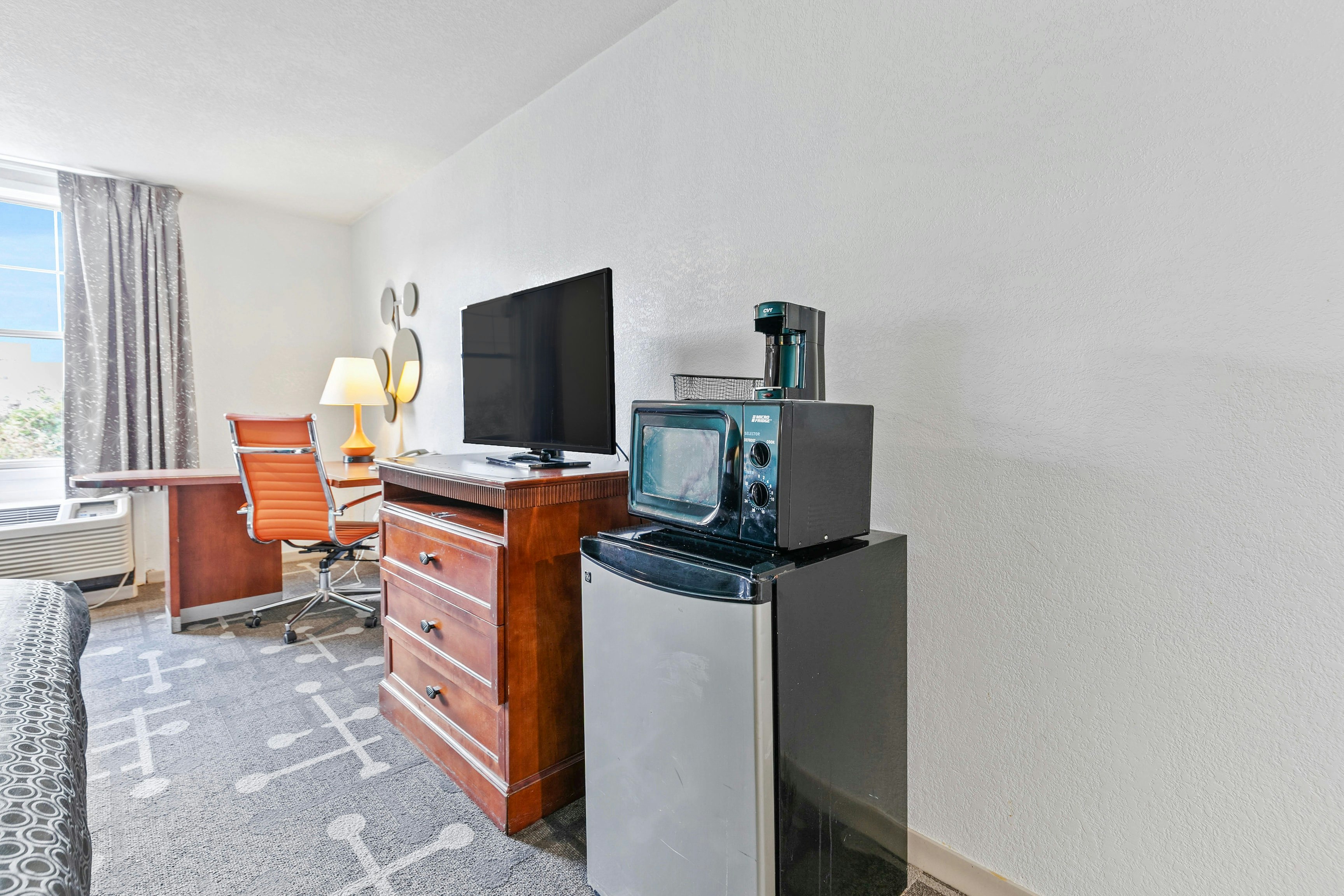 Moonlight Inn Hotel O Hattiesburg, MS 39/54