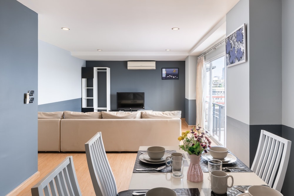 Icheck Inn Residence Sathorn 40/50