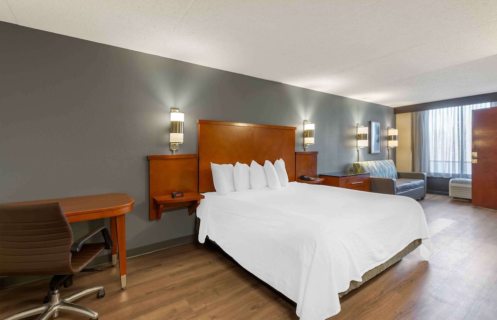 Extended Stay America Premier Suites - Cleveland - Independence 15/55