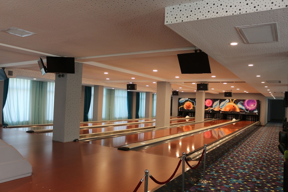 El Resort Hotel 30/50