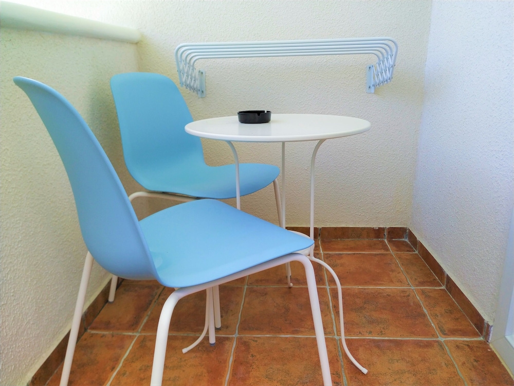 Tropical Casa Laguna 18/50