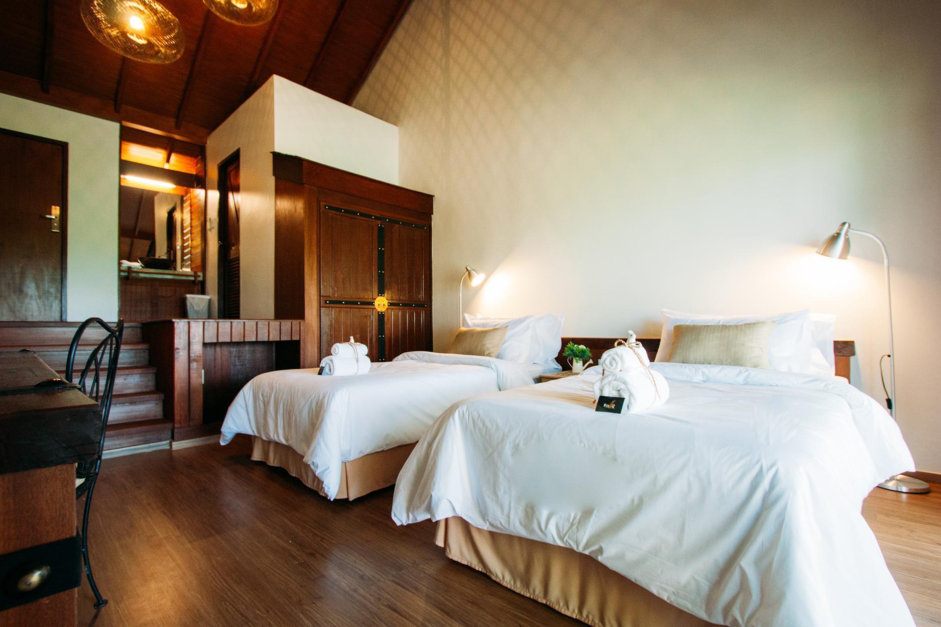 Room, Twin Beds