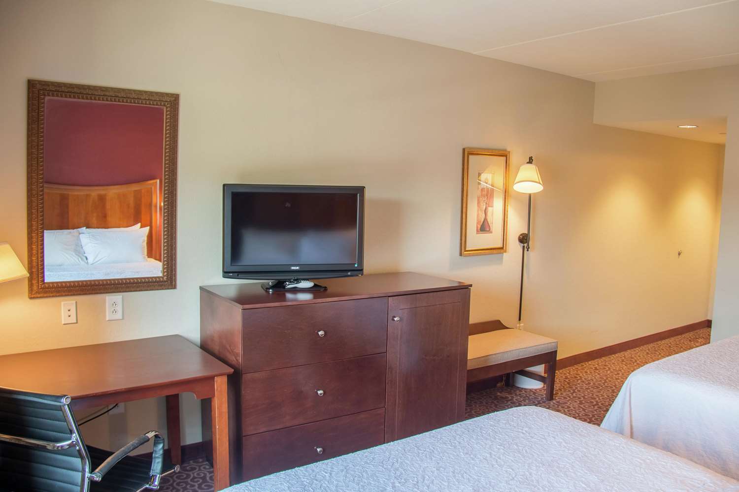 Hampton Inn Murphy 43/49