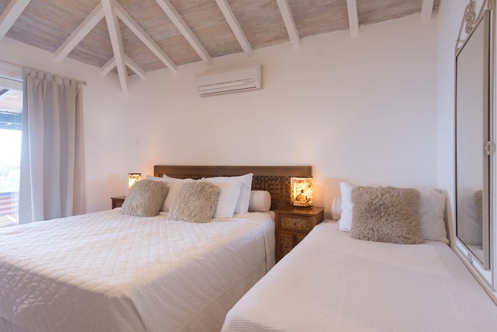 La Pedrera Small Hotel And Spa 36/77