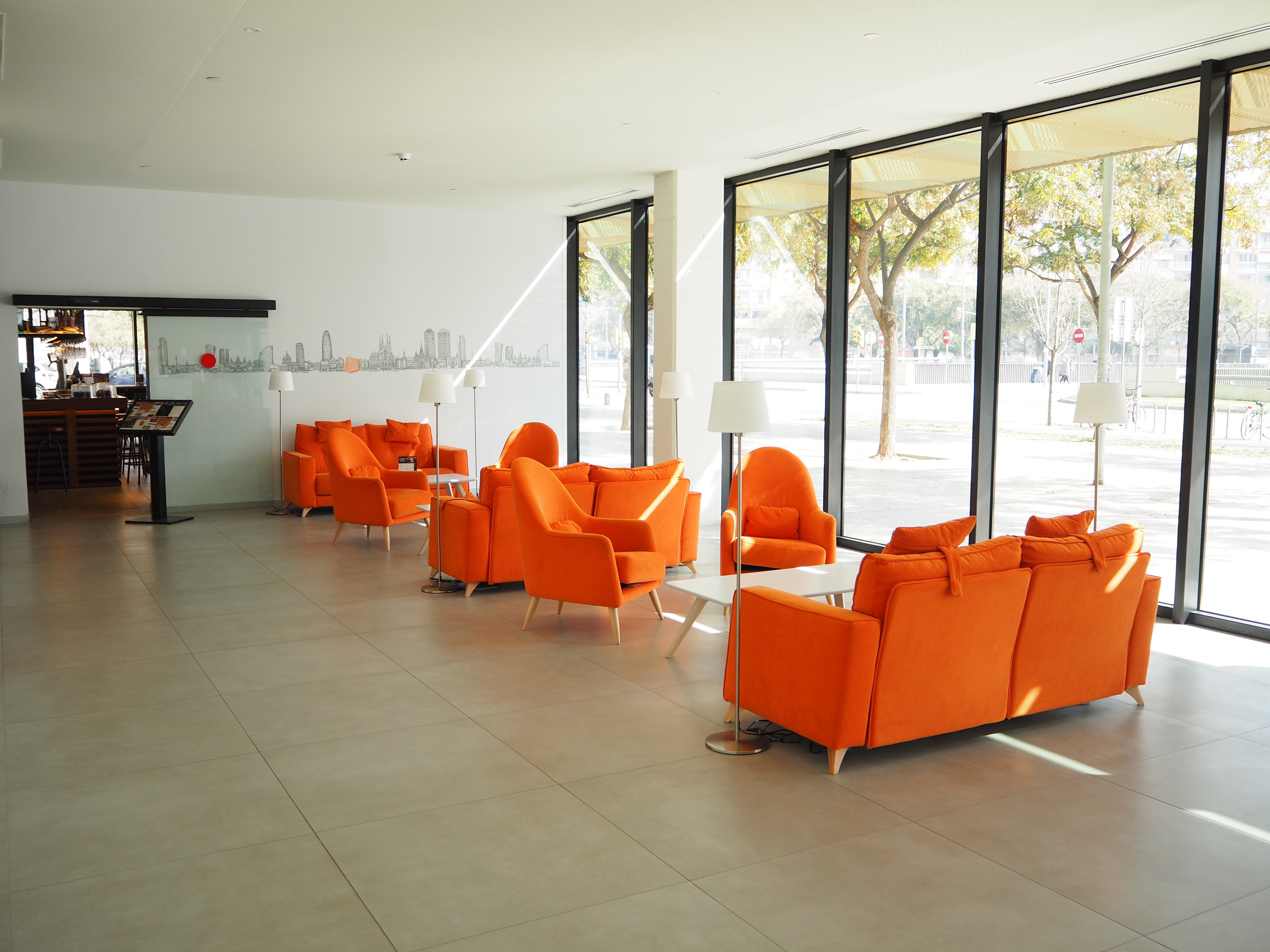 easyHotel Barcelona Fira 3/5