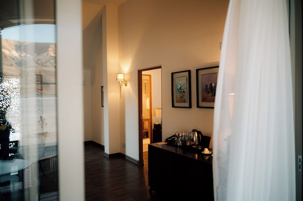 Ashar Tented Resort 24/46