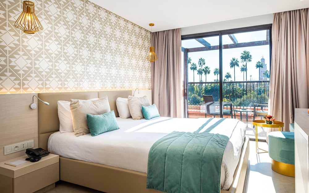 Medina Gardens - Adult only 27/73
