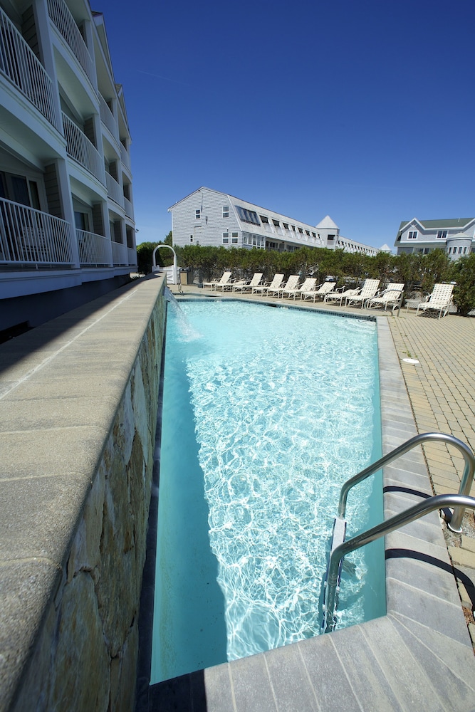 Anchorage Inn and Resort 25/50
