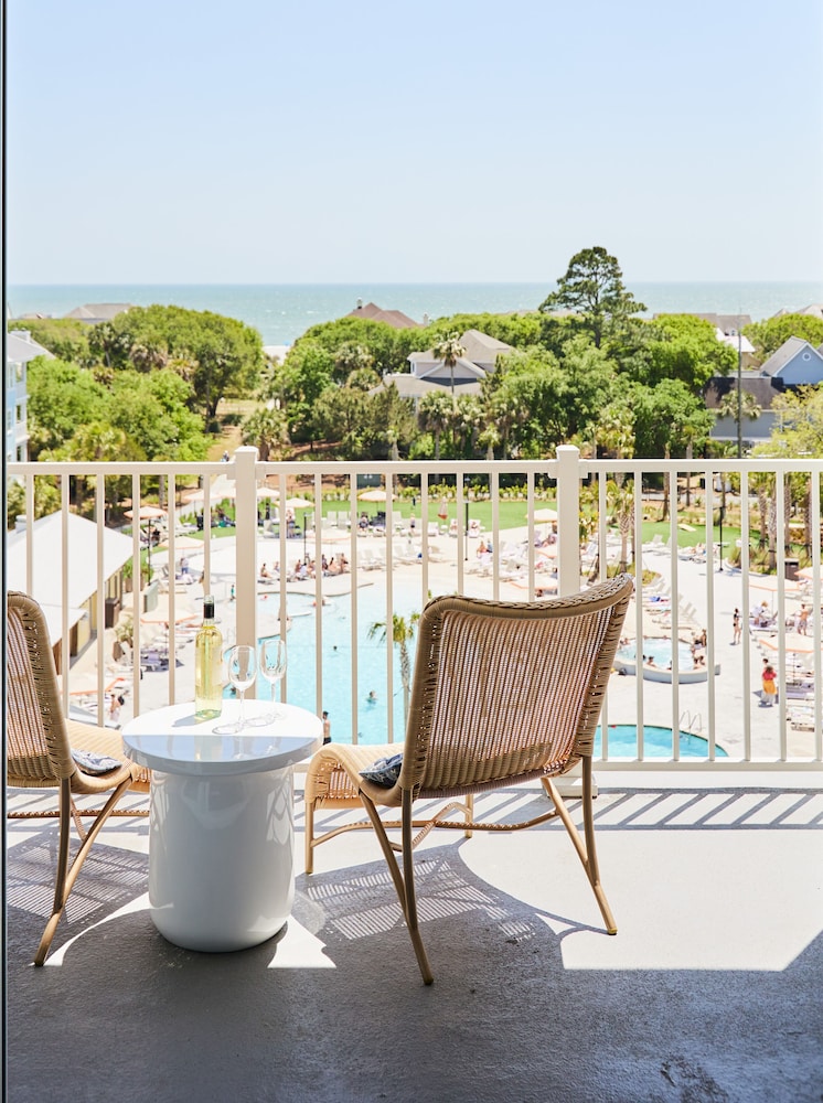 Wild Dunes Resort Sweetgrass Inn and Boardwalk Inn 5/35