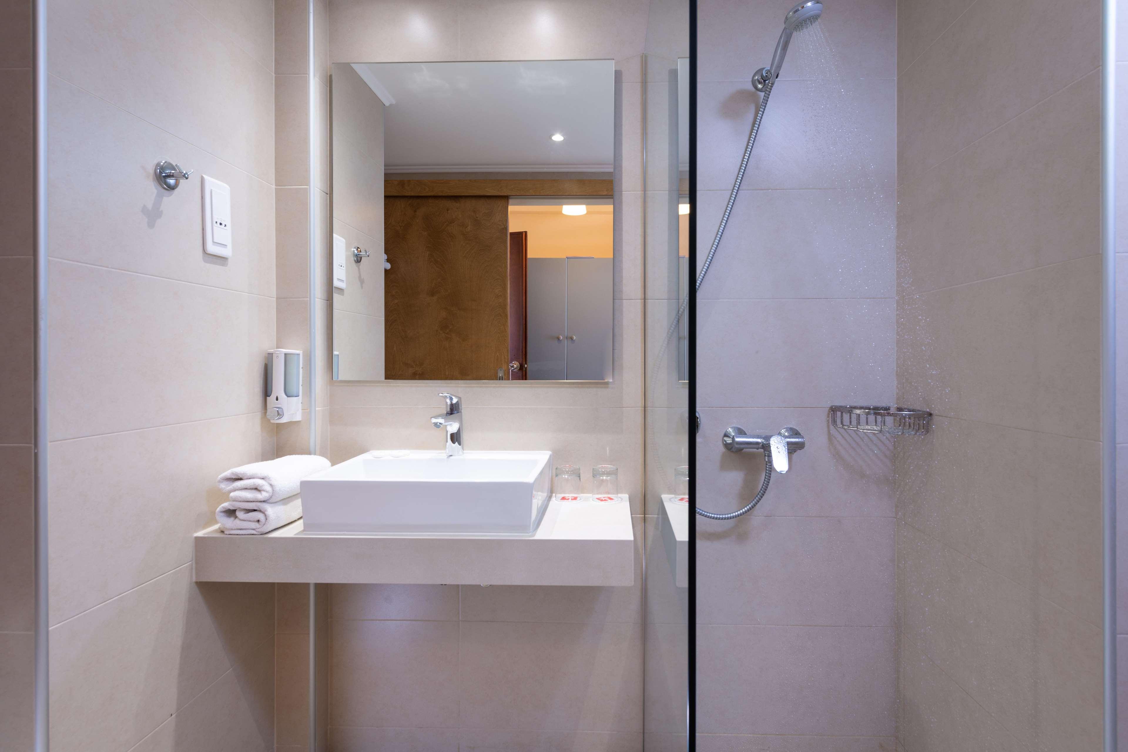 Mare Monte Beach Hotel 50/50