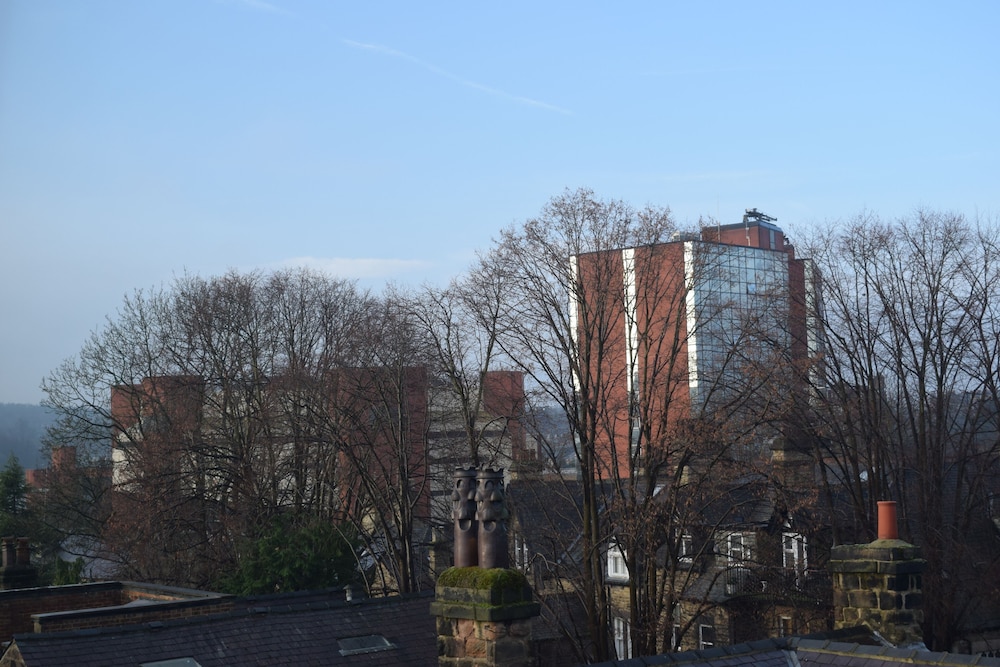 Harrogate Elite Living 3/49
