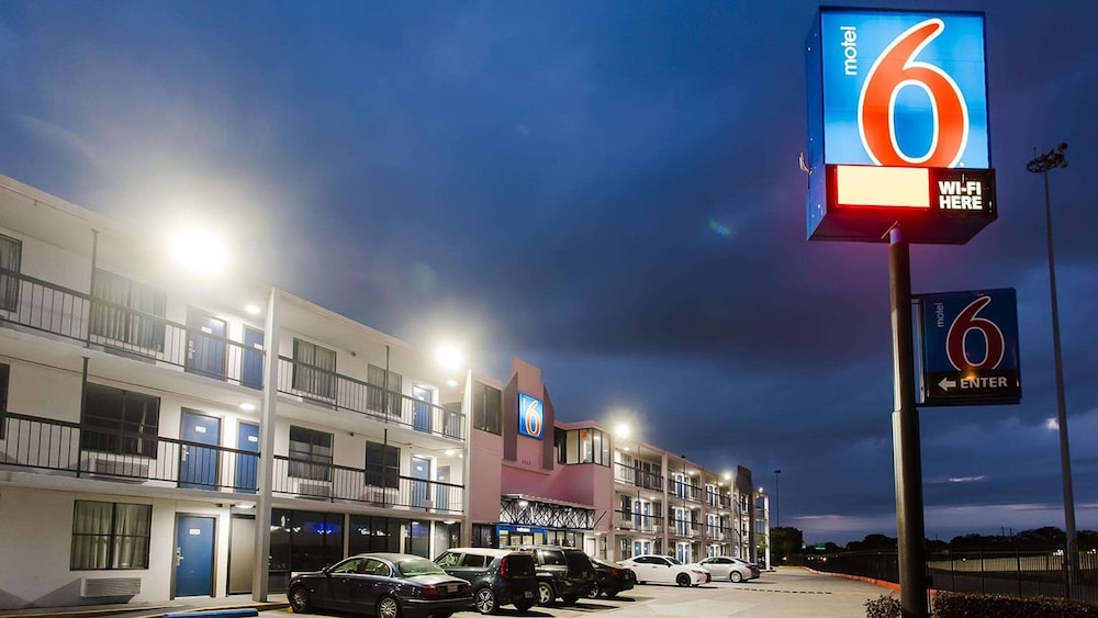 Motel 6 Houston, Tx-Medical Center/Reliant Park 6/57