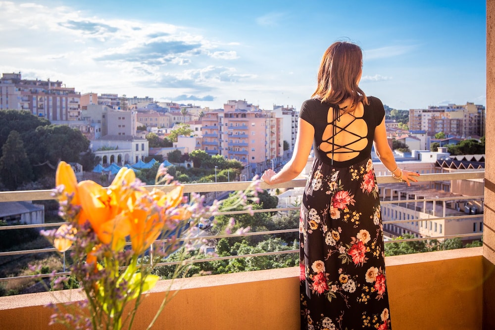 A View On Cagliari 39/50