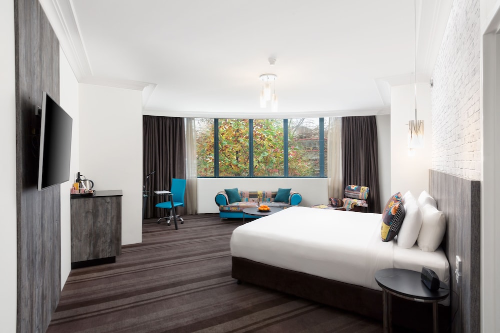 Rydges Sydney Central 7/50