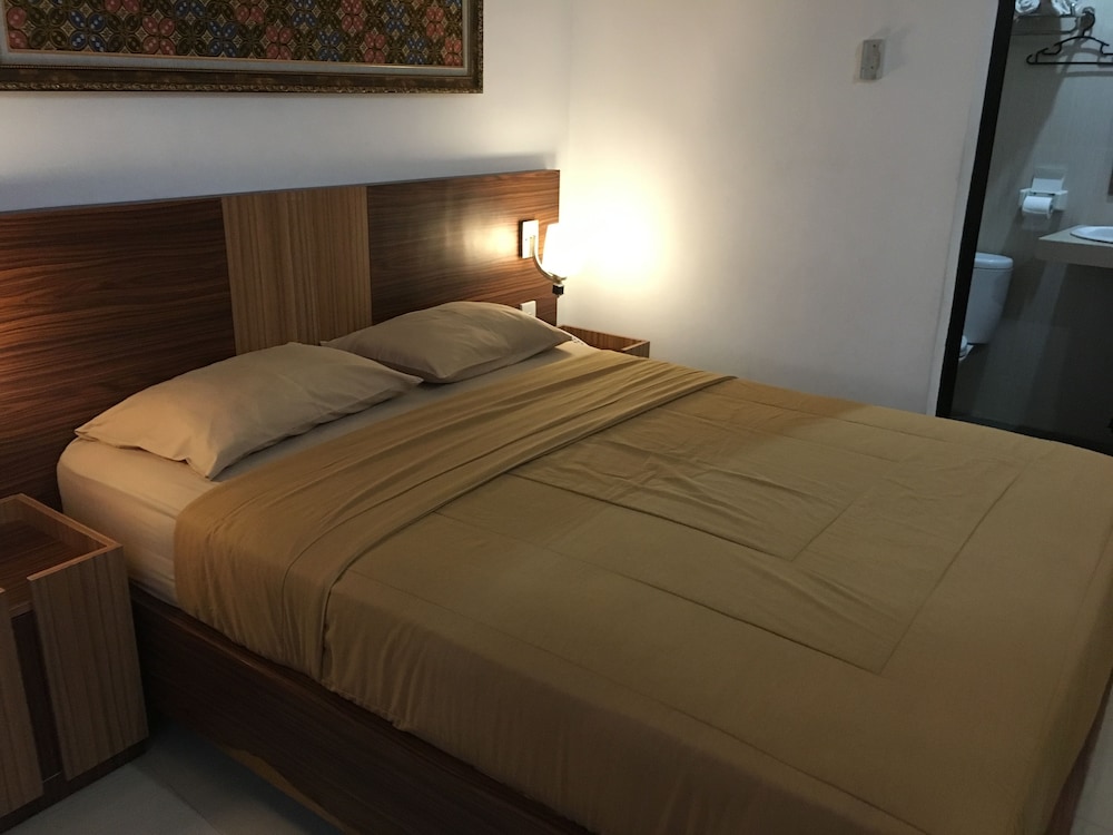 Hotel Kristina 8/29