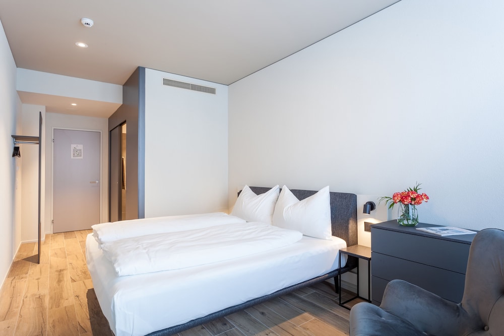 Centurion Swiss Quality Towerhotel 19/43