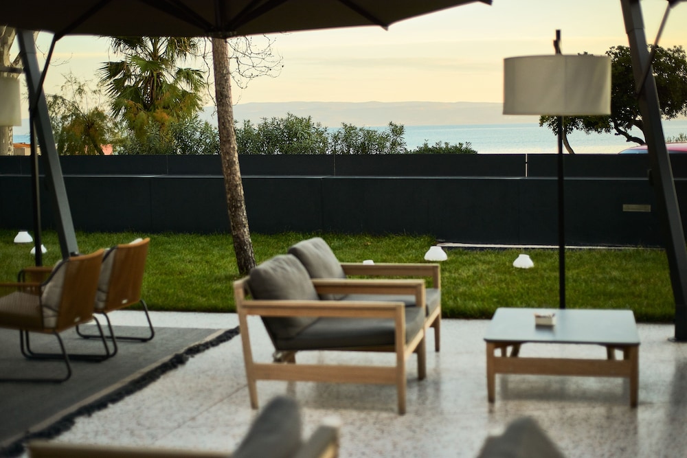 Briig Boutique Hotel 52/72