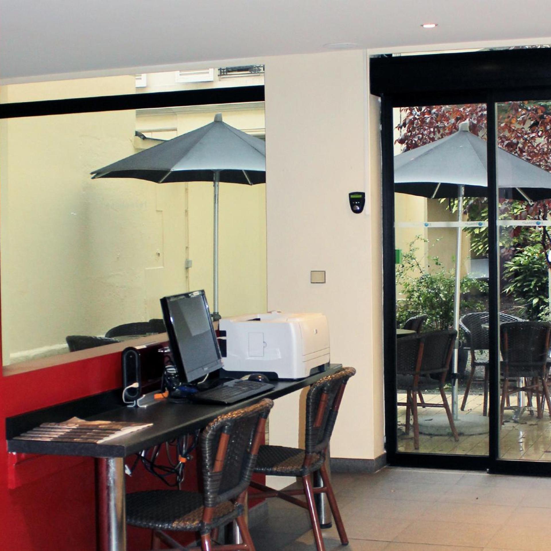 NEW HOTEL SAINT LAZARE 38/45