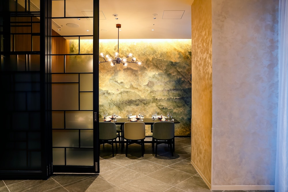 Miyako City Osaka Hommachi 53/61