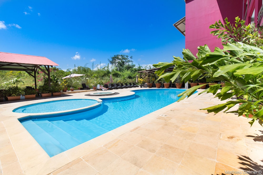 Mercure Cayenne Royal Amazonia 54/59
