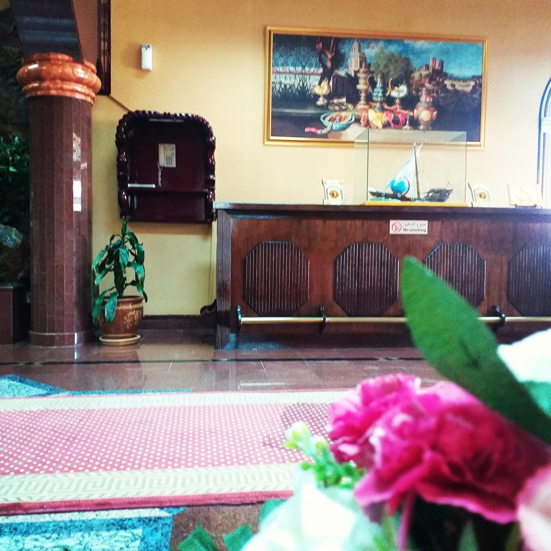 Bowshar International Hotel 12/40