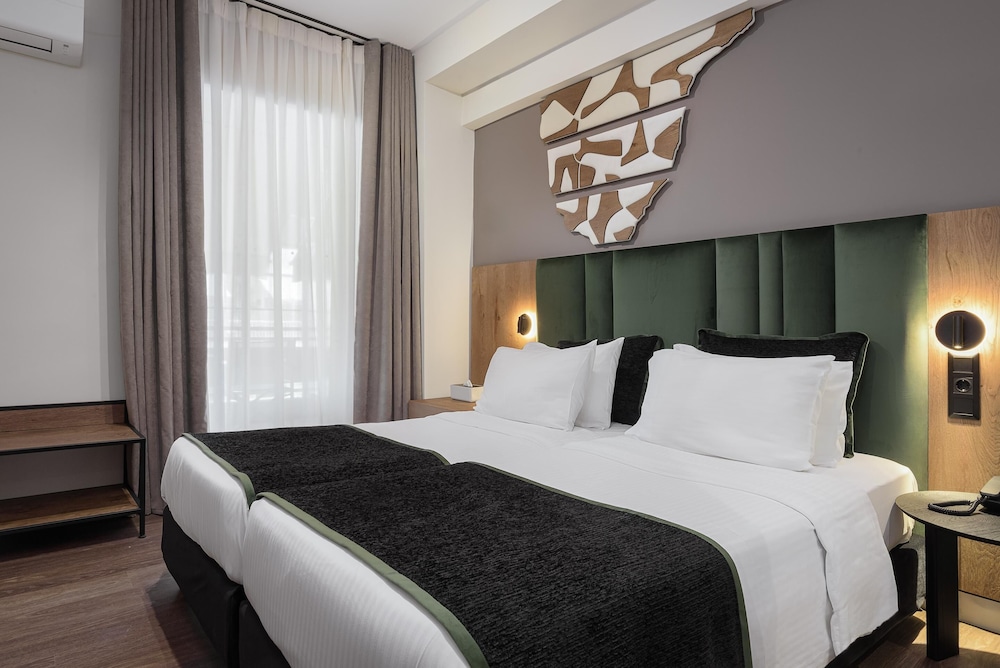 غرفة سوبيريور مفردة بسرير كوين، Acropolis Select Hotel 5/7