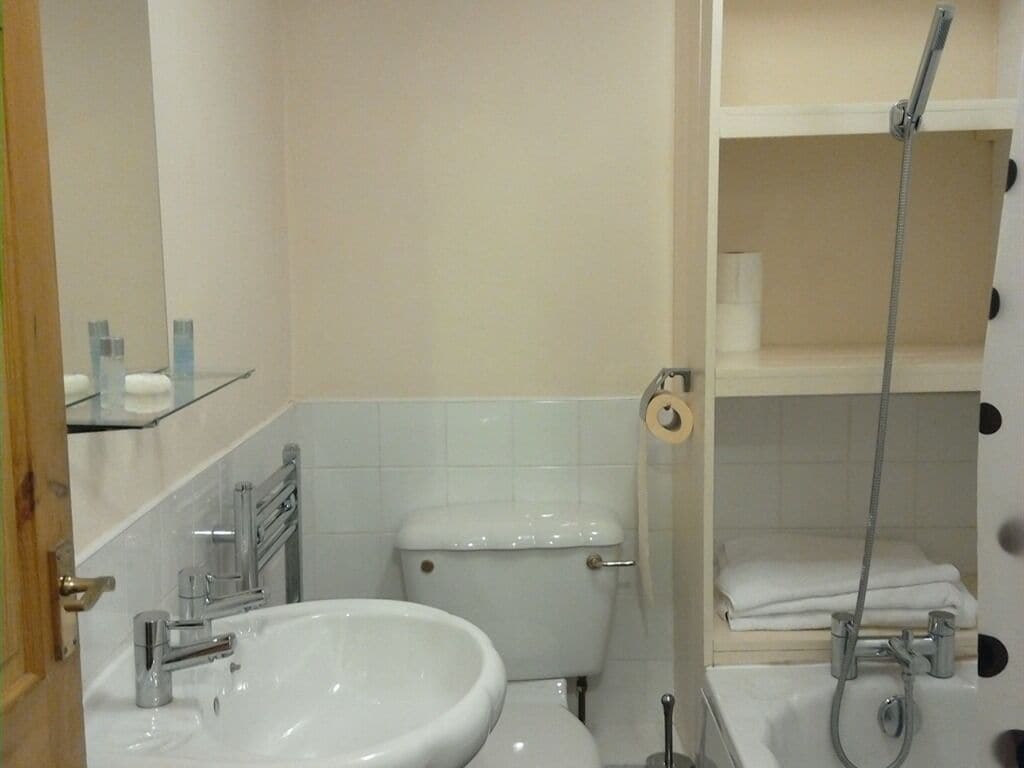 Hayloft, Apartment, Single Bed, Private Bathroom
