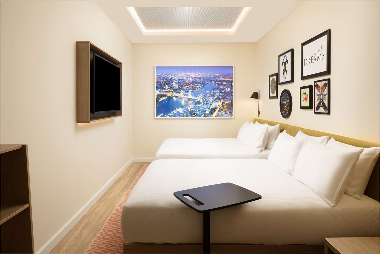 ROOM, 2 QUEEN BEDS, NO WINDOW