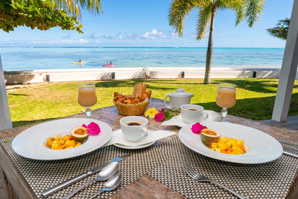Moorea Beach Lodge 40/65