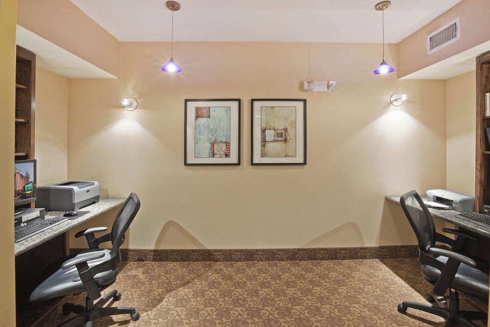 Staybridge Suites Plano - Richardson Area 63/70