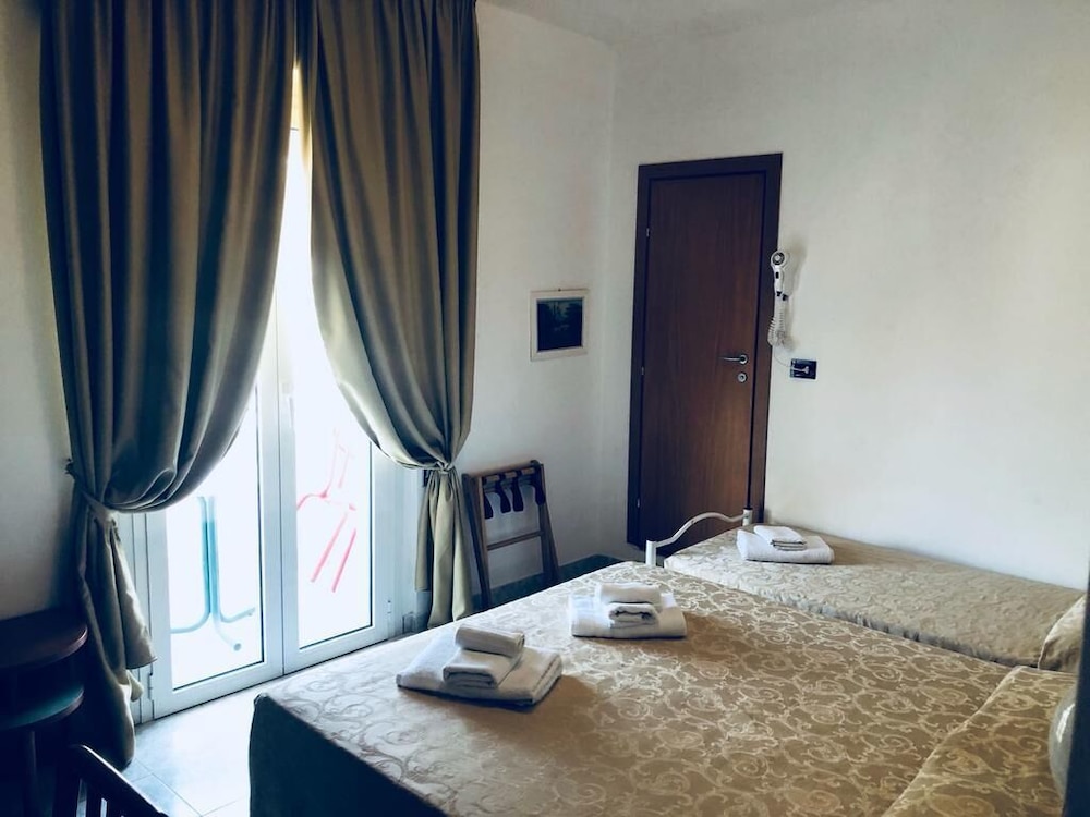 Hotel Marina 31/58