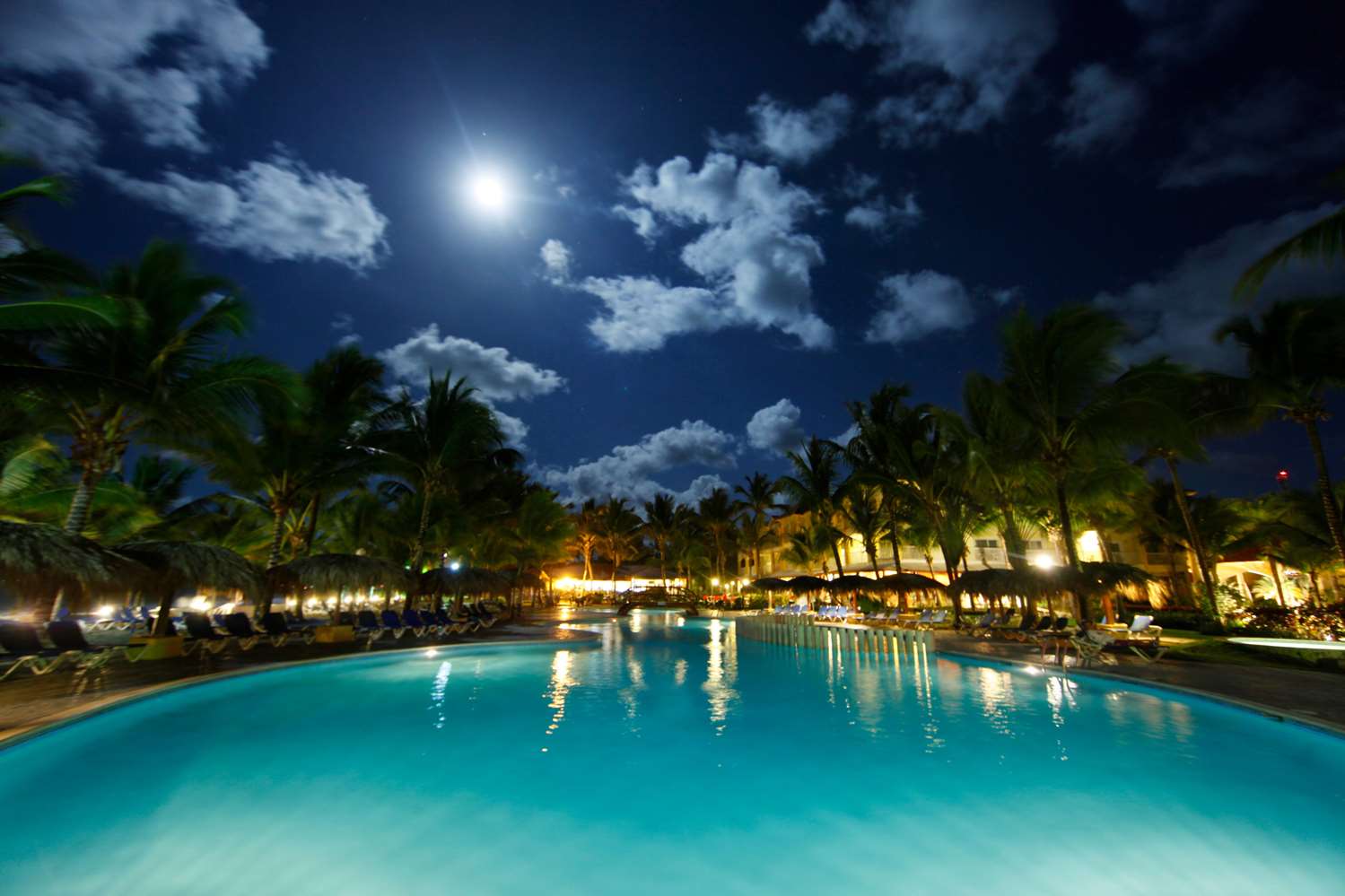 Viva Tangerine by Wyndham, A Trademark All Inclusive 36/41