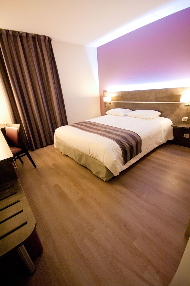 BRIT HOTEL SAINT-DIZIER 23/67