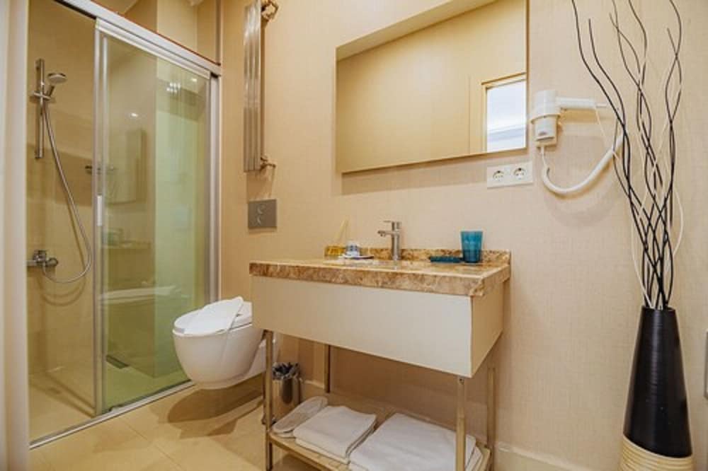 Comfort Beige Hotel 48/50