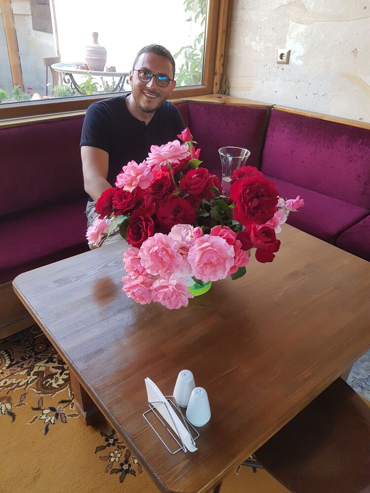 Larissa Cave Hotel 38/50