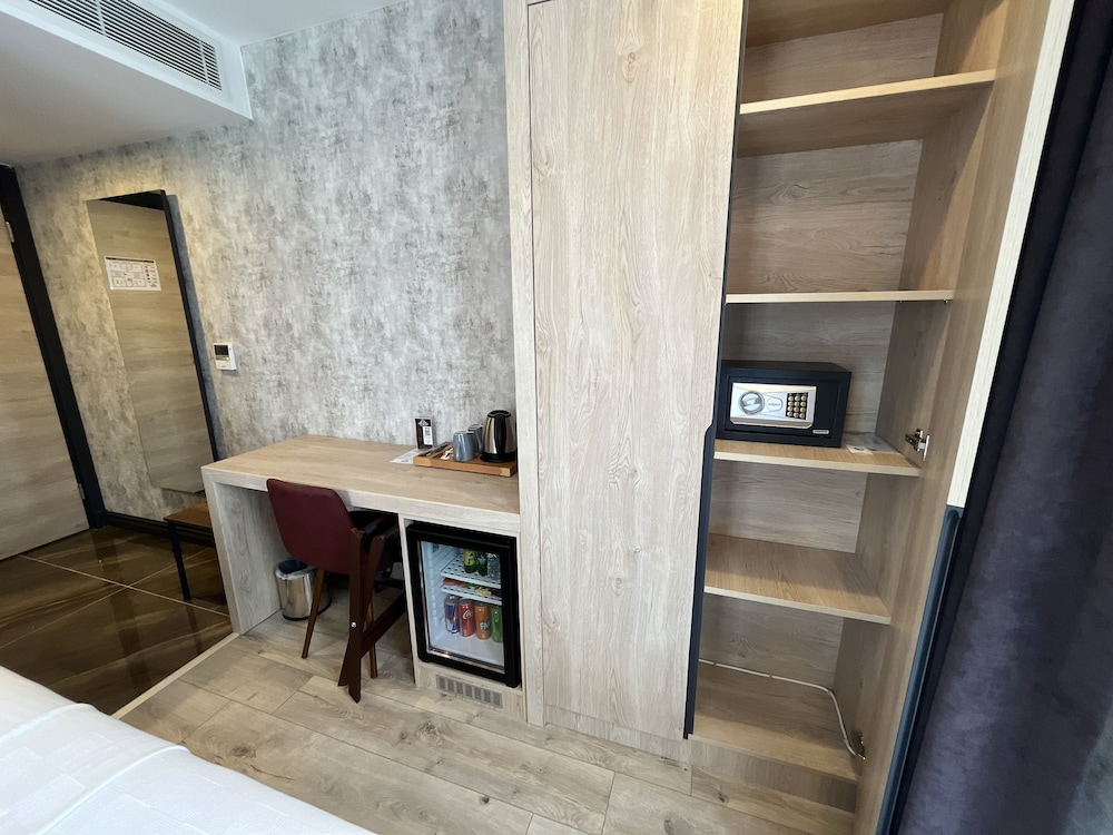 Avni Bey Otel 43/43