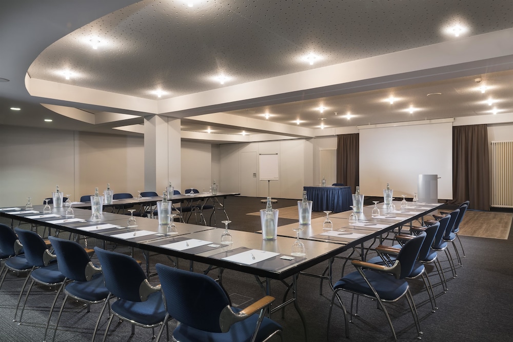 Hotel Dortmund Airport 23/28