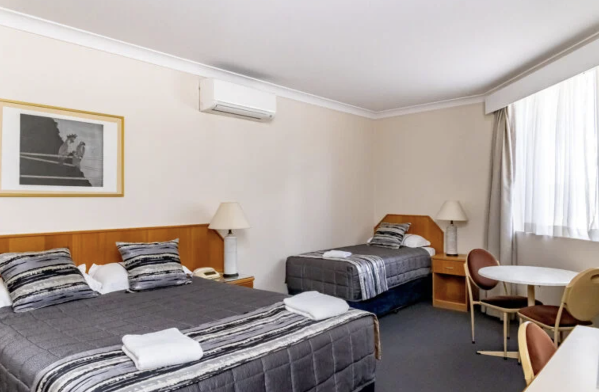 Charbonnier Motor Inn 3/10
