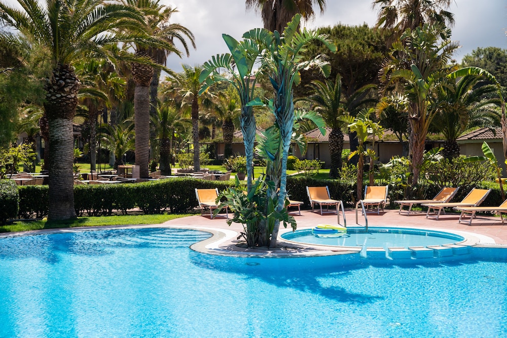 Baia Del Sole Resort 70/74