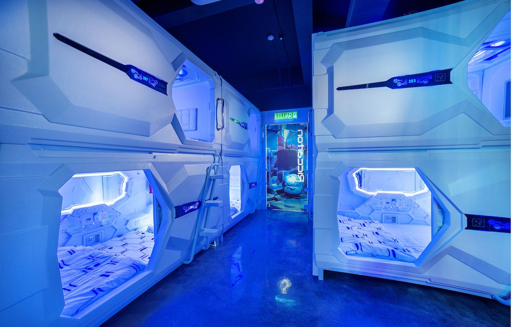 Riccarton Capsule Hotel 15/26
