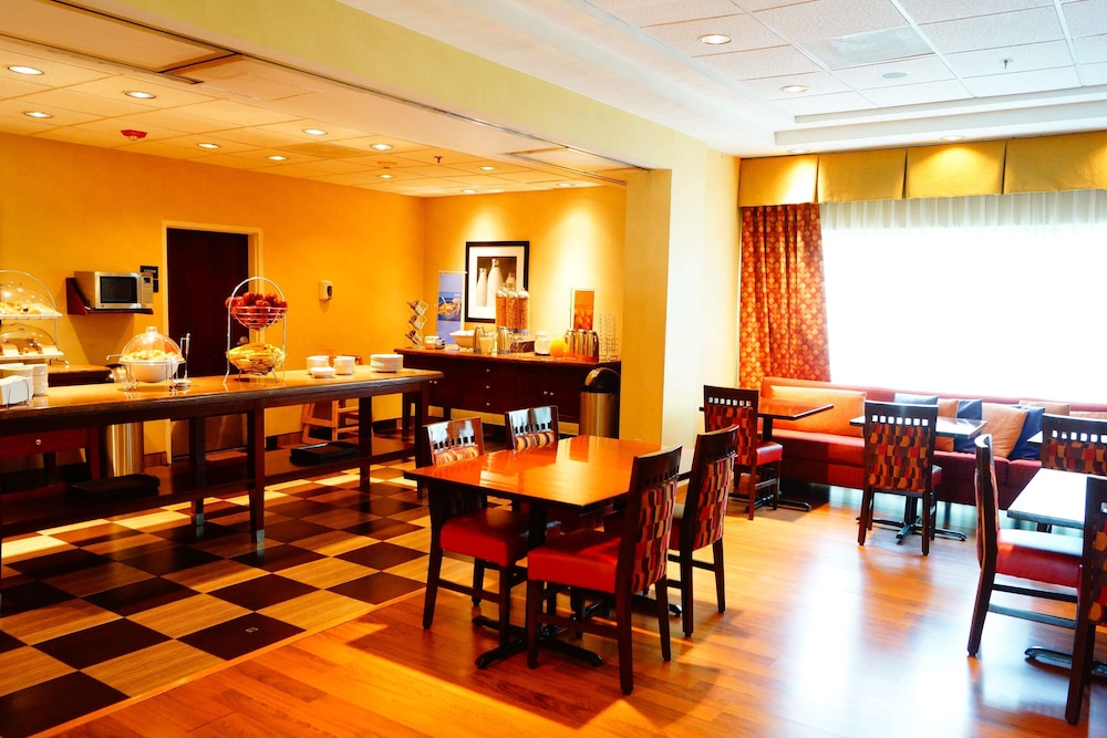 Hampton Inn by Hilton Guadalajara-Aeropuerto 37/47
