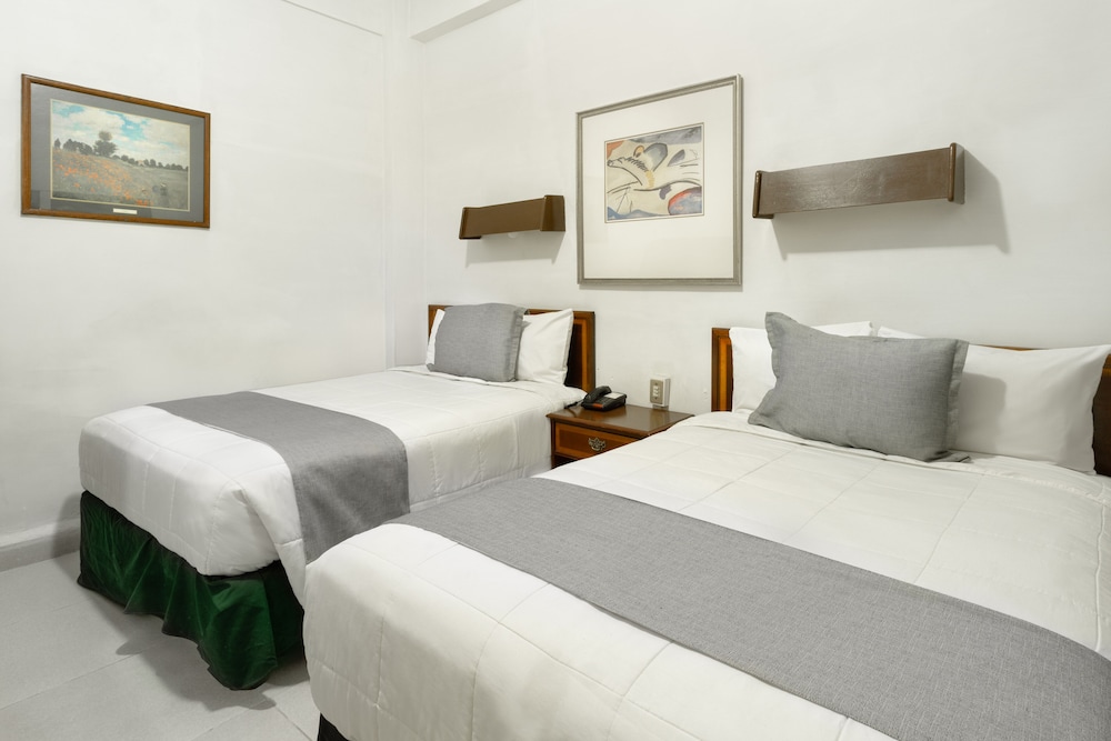 Premier Hotel 22/40