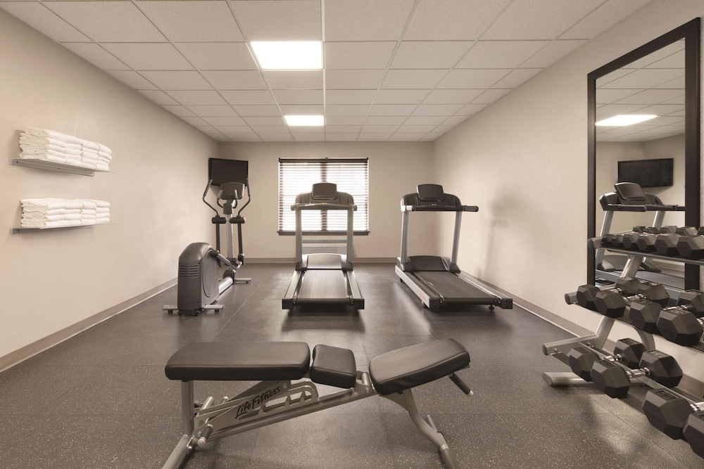 Country Inn Suites By Radisson Roanoke Va 25/48