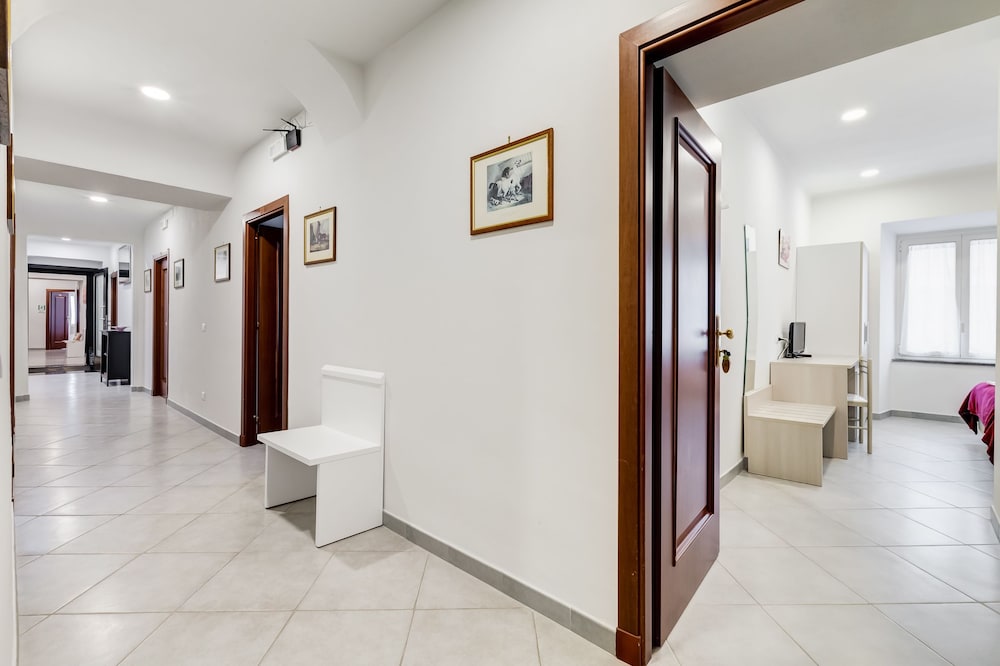 San Pietro Rooms Hotel 29/29