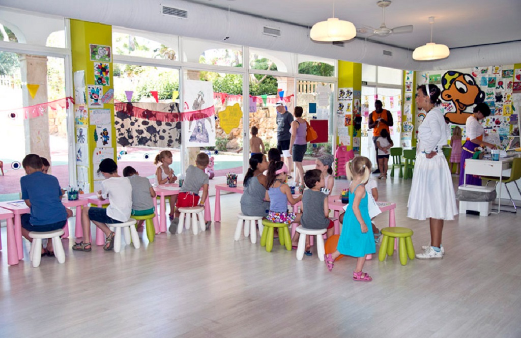 Beach Club Font de Sa Cala 23/27
