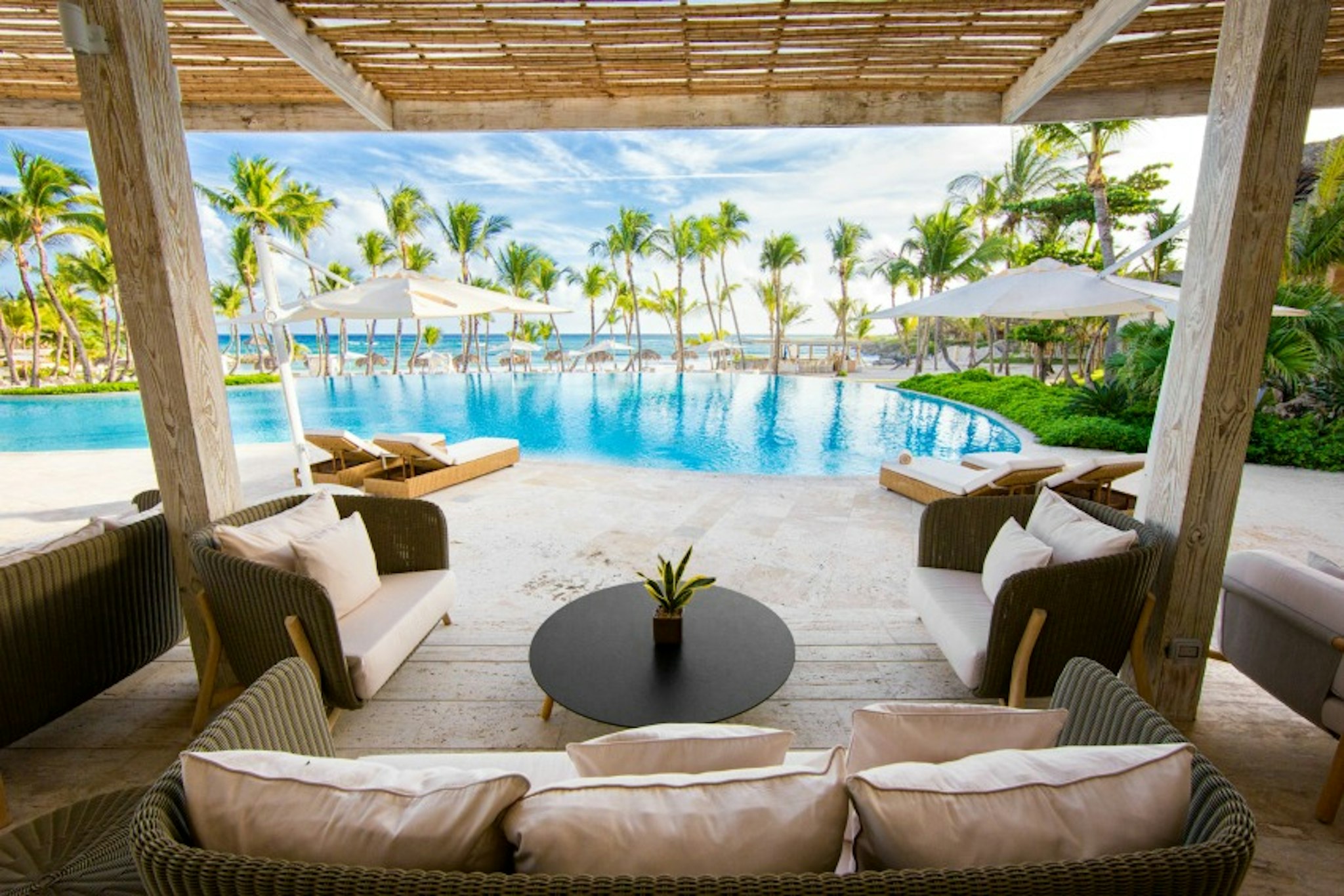Eden Roc At Cap Cana 72/102