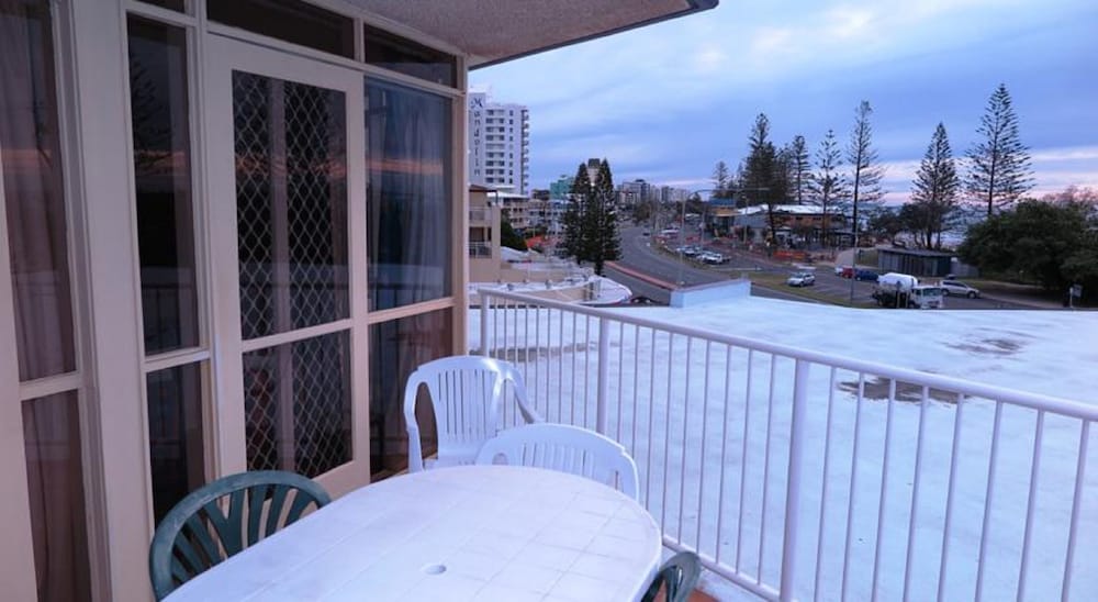 NORTHPOINT HOLIDAY APARTMENTS 3/61