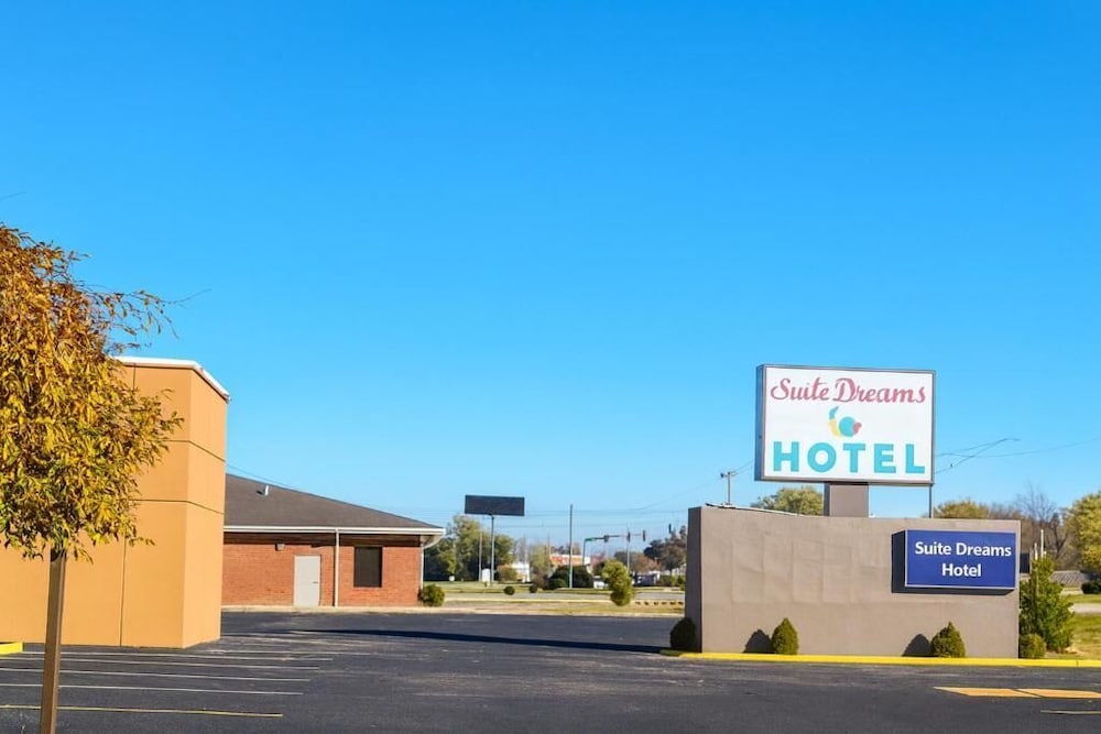 Suite Dreams Motel Mattoon I 57 7/58