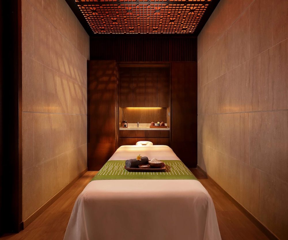 Radisson Blu Bali Uluwatu 24/72