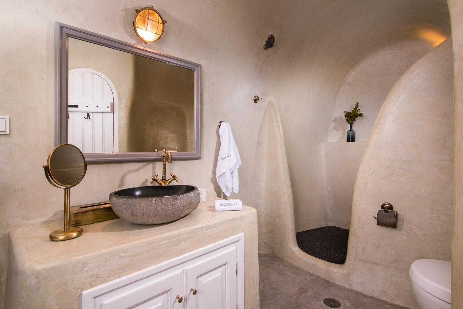Cave, Honeymoon, Suite, Caldera View, Hot Tub